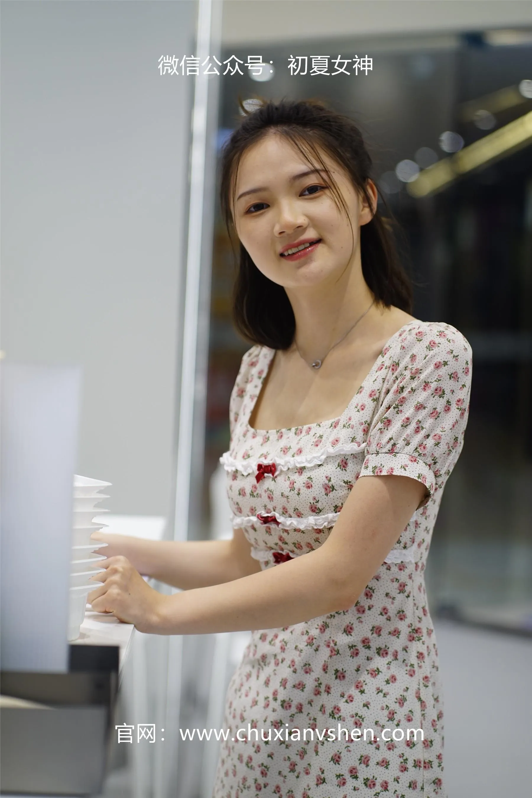 初夏女神 NO.043 大发 碎花小裙 [136P]插图5